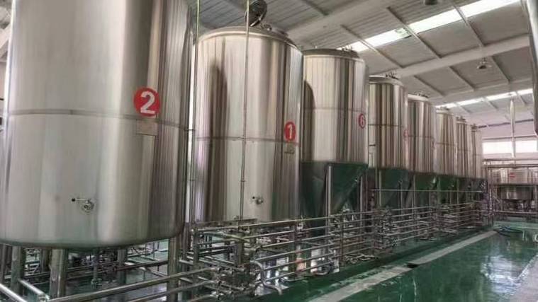 古冶日产10吨精酿啤酒设备多少钱?2026年全套报价帮你算明白